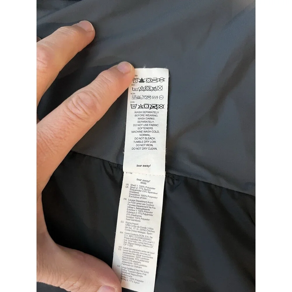 Brooks Running Vest Men’s Medium Black Full Zip Lightweight Insulated Athletic